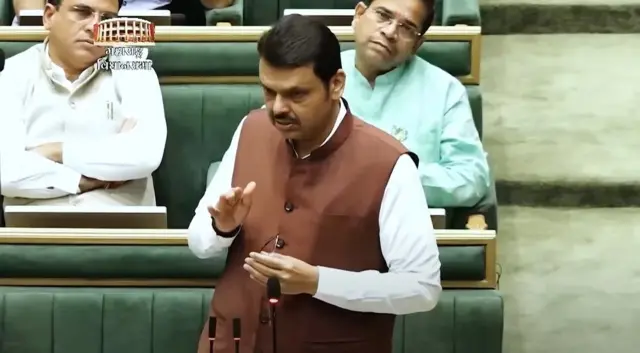 देवेंद्र फडणवीस 