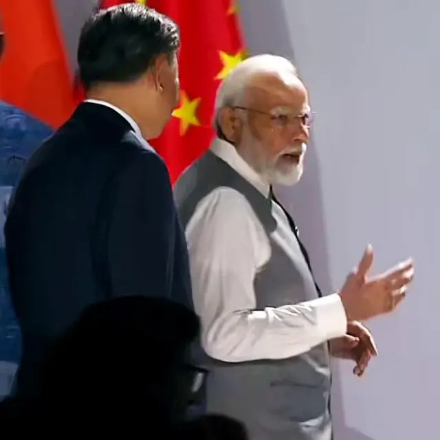 साल 2023 में ब्रिक्स सम्मेलन के दौरान पीएम मोदी और शी जिनपिंग