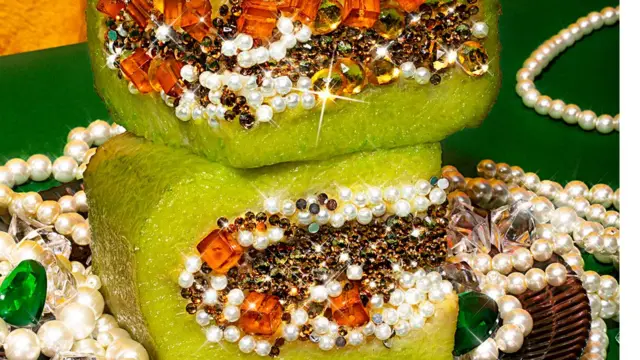 Bánh chưng và ngọc trai