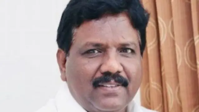 ரவிக்குமார்