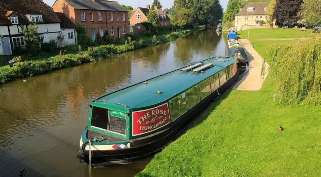 بوٹنگ کے اس طریقے میں آپ خود اپنی مہم جوئی کا انتخاب کرتے ہیں۔