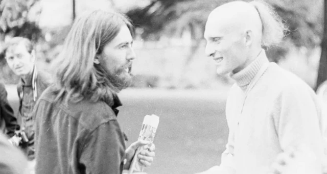 શ્યામસુંદર દાસ અને જ્યોર્જ હૅરિસન આજીવન માટે મિત્ર બની ગયા