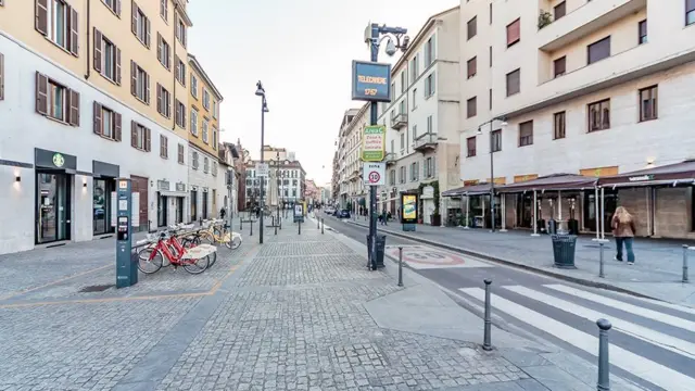 கொரோனா வைரஸ்: விமானங்களை ரத்து செய்த அமெரிக்கா, எச்சரிக்கும் ஜெர்மனி - உலகளவில் நடப்பது என்ன?