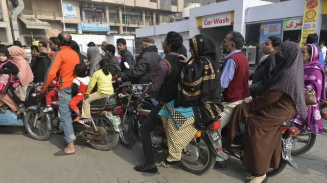 پیٹرولیم مصنوعات