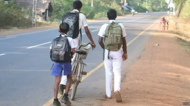 පාසල් පද්ධතිය පිරිසිදු කිරීම විදුහල්පතිවරු, ආචාර්ය මණ්ඩලය සහ දරු දැරියන්ගේ සහභාගිත්වයෙන්