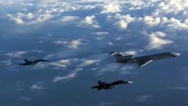 'انټرفاکس' خبري اژانس د یوې سرچینې له خولې ویلي، الوتکه په سیمه ییز وخت د سهار ۵ بجې او ۲۰ دقیقې له الوتلو ۲۰ دقیقې وروسته له راداره ترۍ تم شوه.