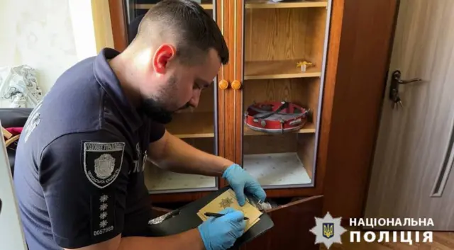 Слідчі зʼясували особу підозрюваного через камери відеоспостереження 