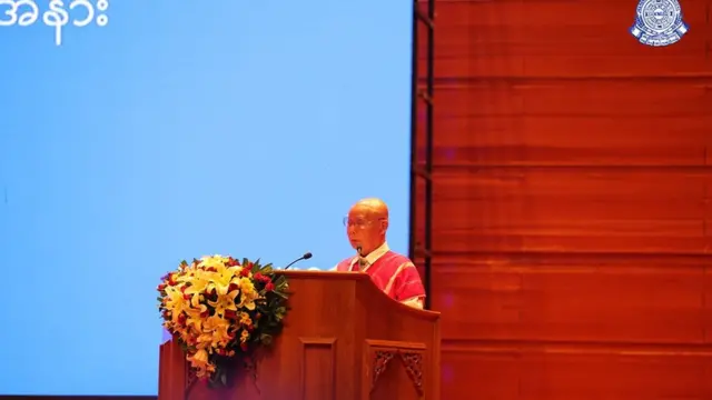 မှန်ကန်တရားမျှတတဲ့ နိုင်ငံရေးဆွေးနွေးပွဲတွေနဲ့ ငြိမ်းချမ်းရေးလုပ်ငန်းစဉ်ကို အကောင်အထည်ဖော်ရမယ်လို့ တိုက်တွန်း