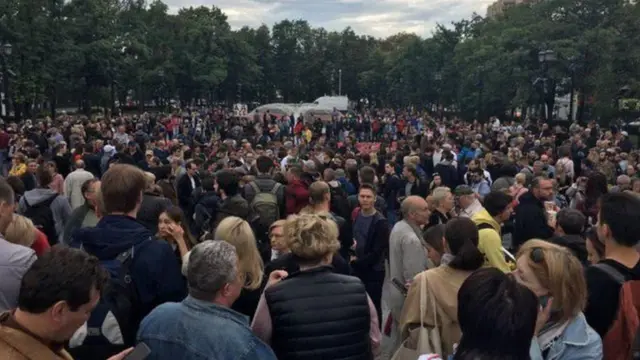 Москвада оммавий норозилик намойиши бўлиб ўтди