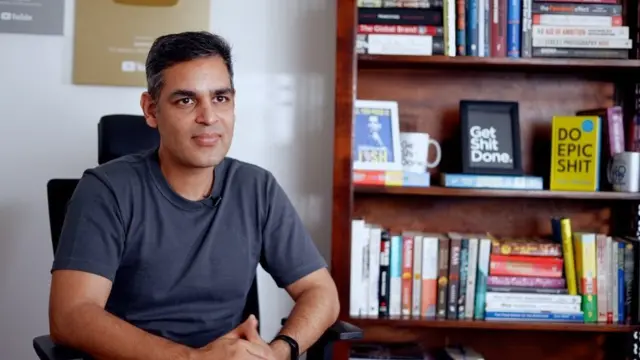 युट्यूबर, सोशल मीडिया