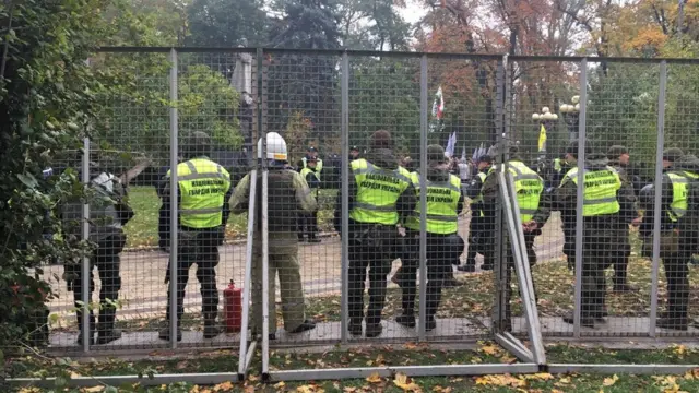 рада, правоохоронці, акція