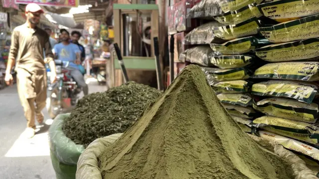 بھیرہ، بازار