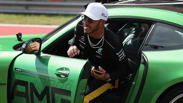 Льюіс Гемілтон