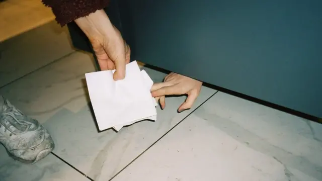 Anusdagi ulkan Dik shafqatsiz.