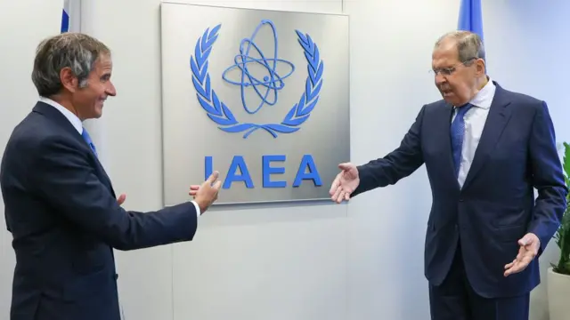 سرگی لاوروف وزیر خارجه روسیه حدود دو هفته پیش به وین رفت و با رافائل گروسی ملاقات کرد