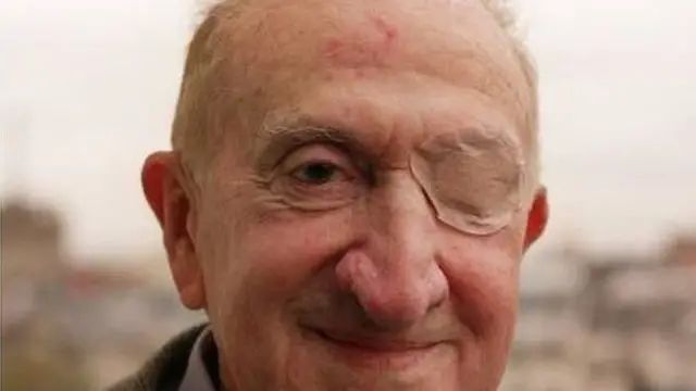 Paul Aussaresses défend l'usage de la torture par les forces françaises