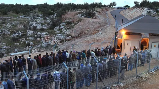 Paso al territorio controlado por Israel