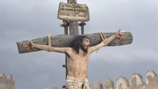 Jesñús crucificado.