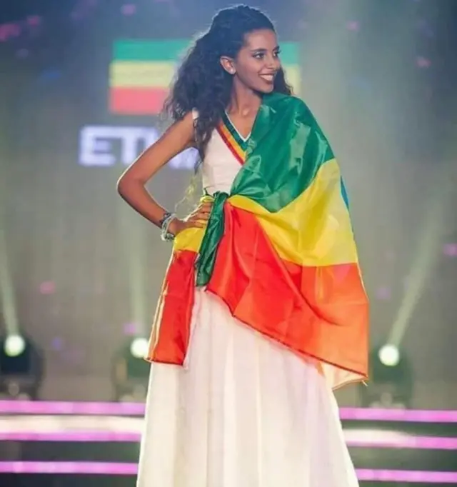 ሞዴል፣ ተዋሳኢትን ዲዛይነርን ሰላማዊት ተኽላይ