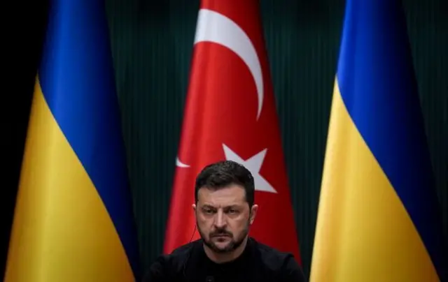 Volodymr Zelensky look downcast for immeeting for Turkey