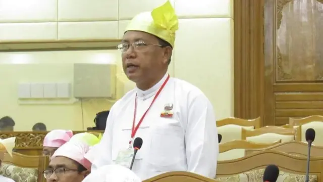 ကျောက်ဖြူအမတ် ဦးဖိုးစံ၊ ရခိုင်အမျိုးသားပါတီ