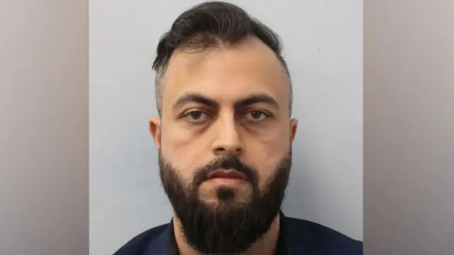 Fawad Saeidi, mtu wa kwanza kutambuliwa katika mtandao huo, alifungwa jela miaka minne