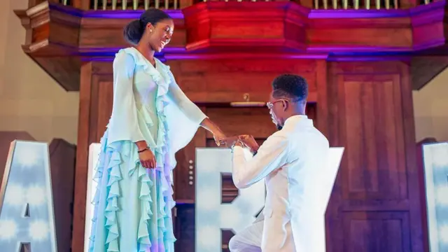 Aworan Moses Bliss ati ọrẹbinrin rẹ