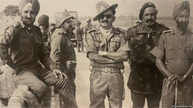 ਜਨਰਲ ਗੰਧਰਵ ਨਾਗਰਾ ਵਿਚਾਲੇ