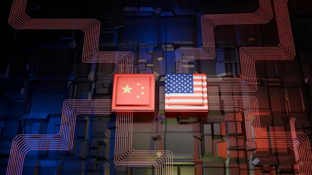 صورة لعلم الولايات المتحدة وعلم الصين فوق تصميم رقاقة إلكترونية