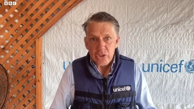 James Elder hablando desde Gaza