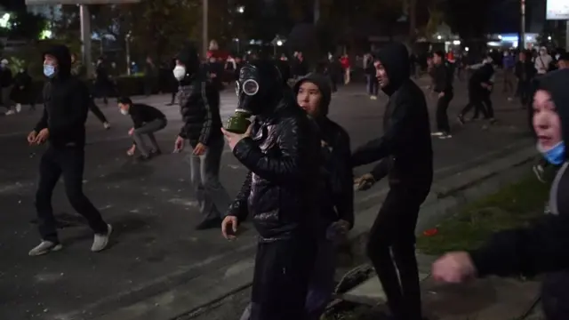 Демонстранти