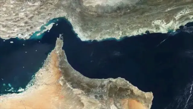 تنگه هرمز