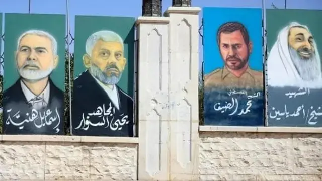 از چپ به راست: اسماعیل هنیه، یحیی سنوار، محمد ضیف و شیخ احمد یاسین