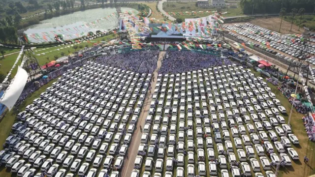 कार्यक्रम की तस्वीर