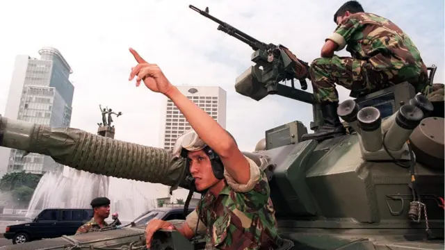 Mei 98 mahasiswa aktivis