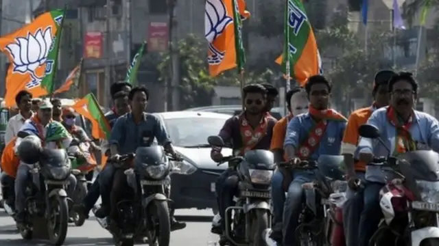 ભાજપના કાર્યકર્તાઓની તસવીર