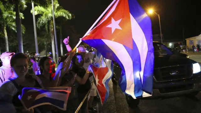 مخالفان کاسترو