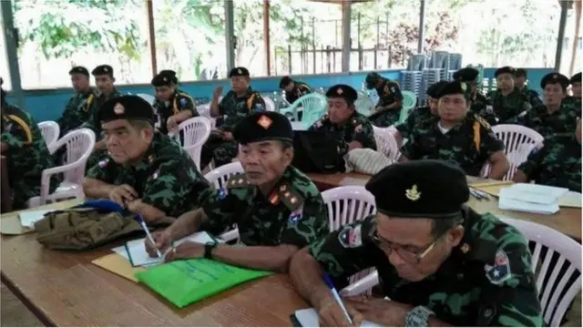 KNLA ဗဟိုဌာနချုပ်စခန်းမှာ ၂၀၁၈ ခုနှစ် ဇန်နဝါရီလက ပြုလုပ်ခဲ့တဲ့ အရေးပေါ်အစည်းအဝေး