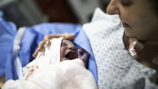 சிசேரியன் அறுவை சிகிச்சை Vs சுகப்பிரவசம்