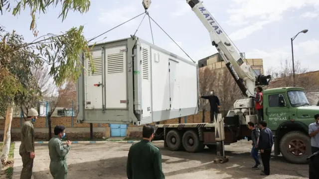 بیمارستان صحرایی در قم