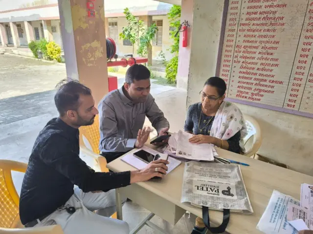 બીબીસી ગુજરાતી એસઆઈઆર મતદાર યાદી ચૂંટણી પંચ મતદાન સુધારણા