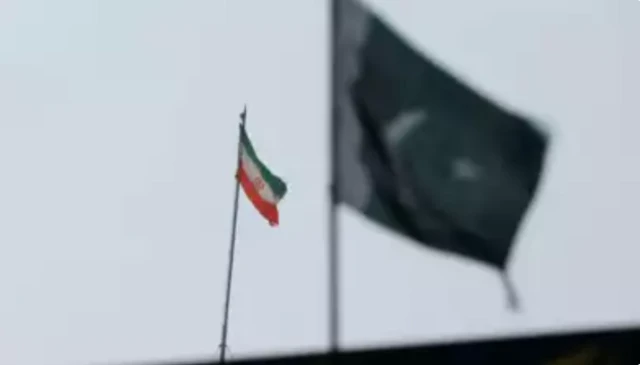 علمَا إيران وباكستان