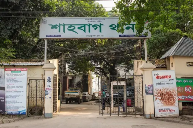 नूर हुसैन