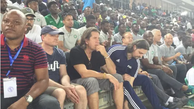 Ikọ agbabọ̀ọ̀ẹ̀u Super eagles A n woran ifẹsẹwọnsẹ naa