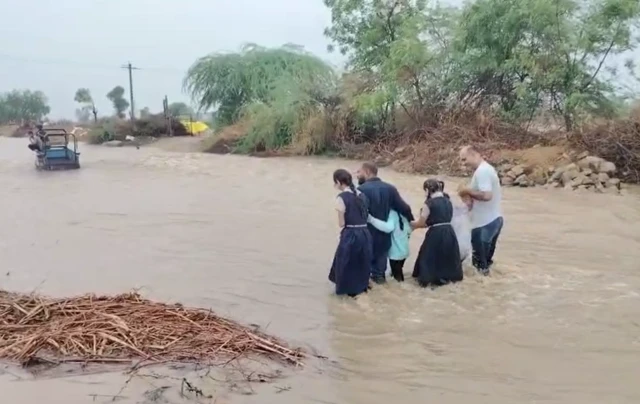 બીબીસી ગુજરાતી વરસાદ ચોમાસું ડેમ પૂર હવામાન