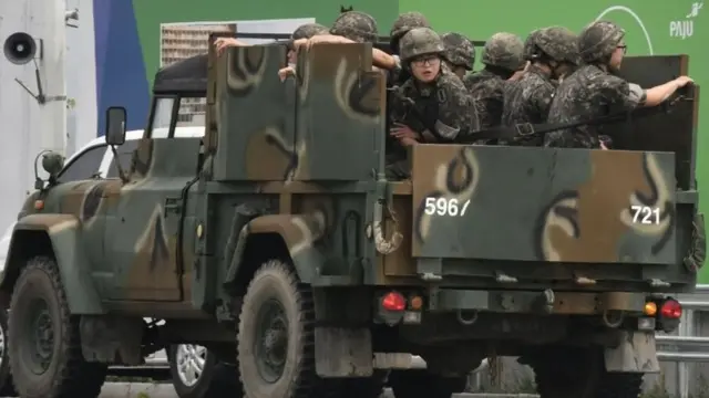 سربازان کره جنوبی که به مرز اعزام شده‌اند