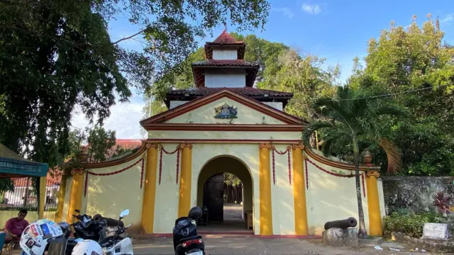 Keraton Sumenep, Sumenep, Islam, Tionghoa