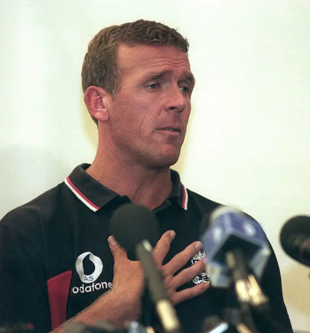 इंग्लैंड के पूर्व कप्तान एलेक स्टीवर्ट