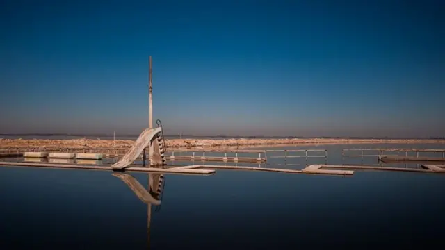 विला एपेक्यूएन का एक डूबा हुआ हिस्सा