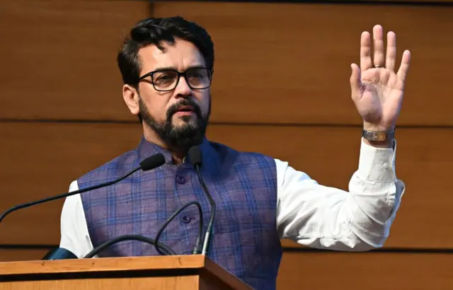 अनुराग ठाकुर 